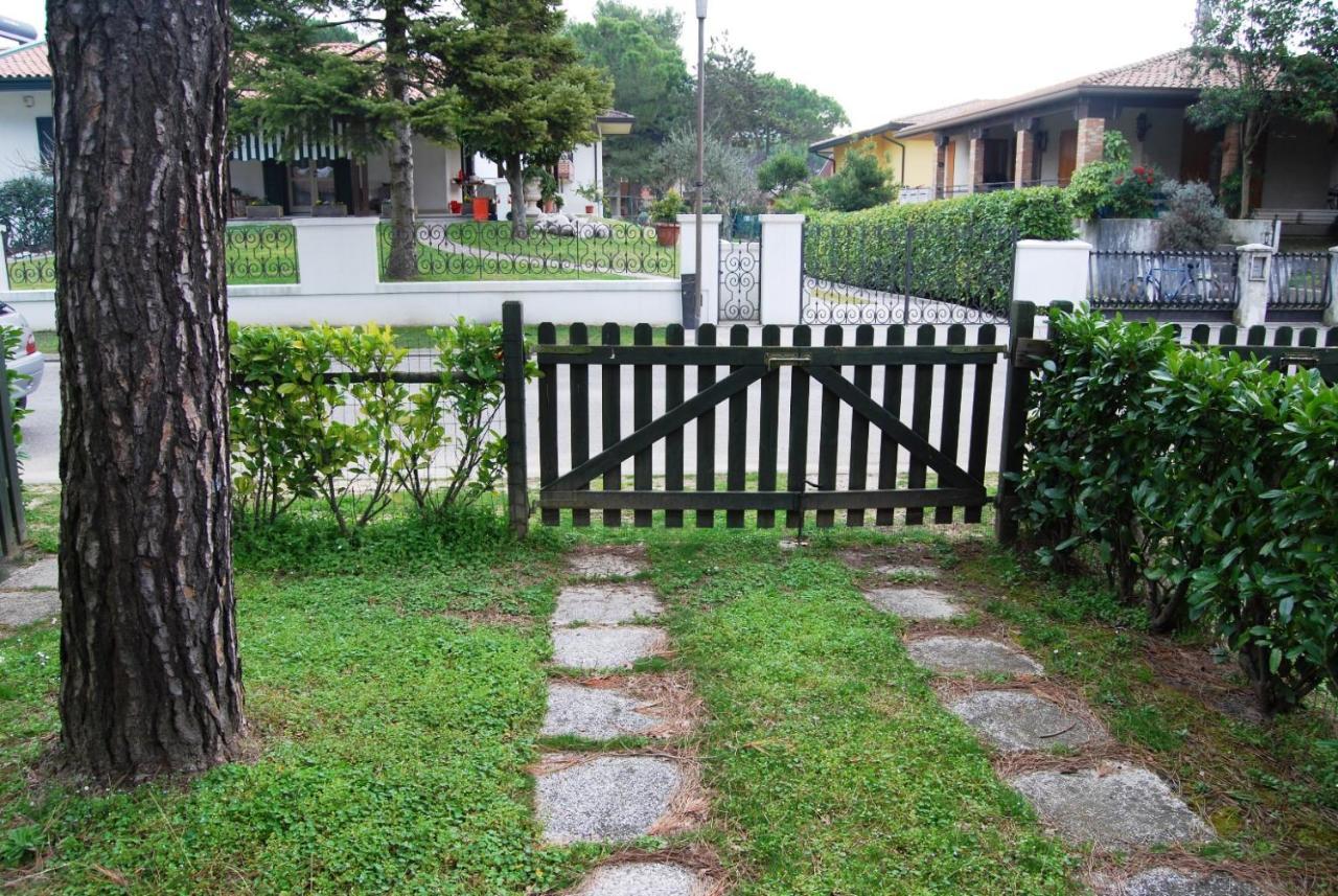 Villa Rosina Bibione Eksteriør bilde